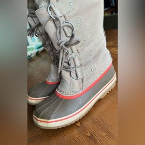 SOREL Joan of Arctic Knit Fossil Suede